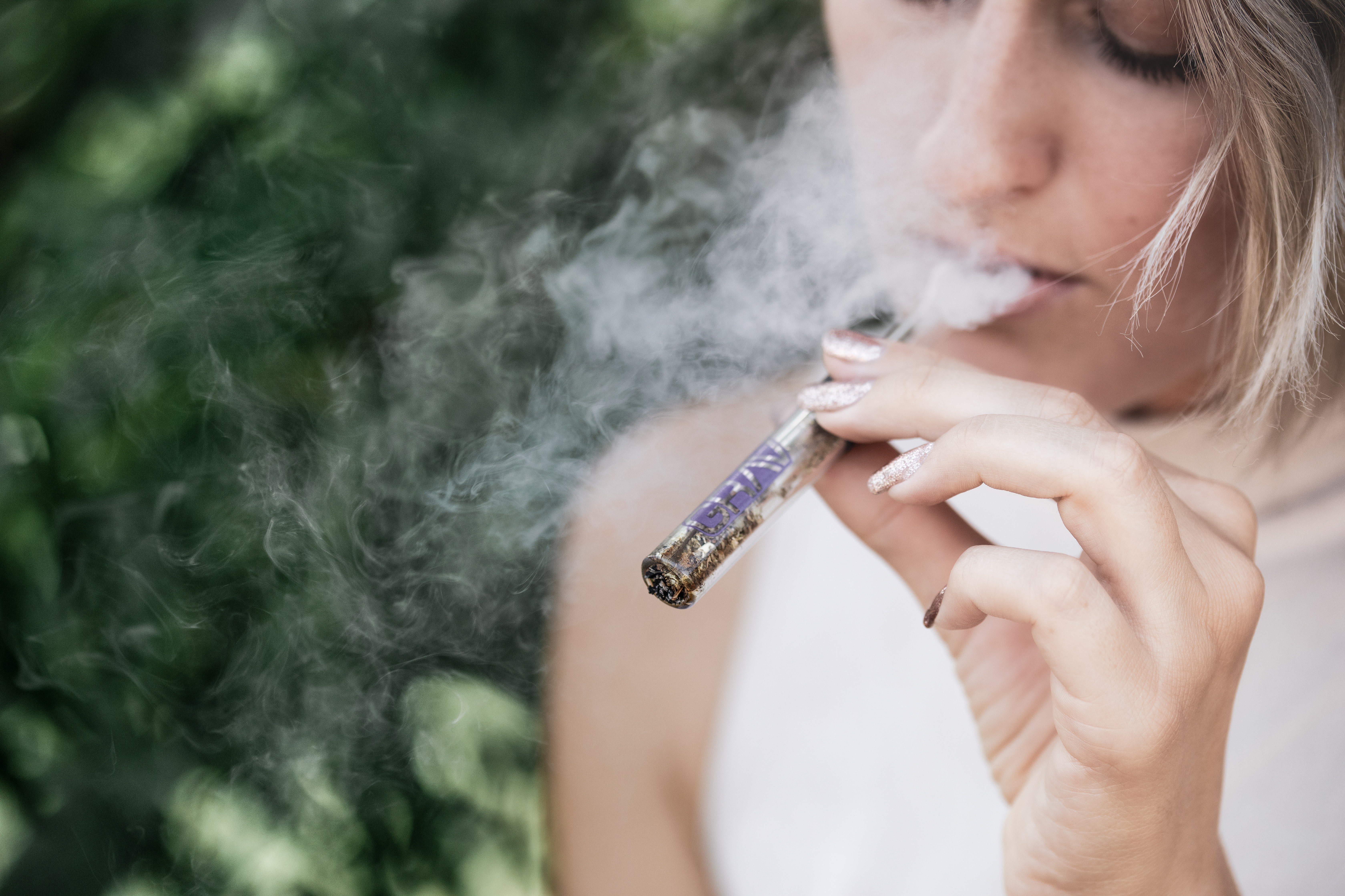 weed smoking