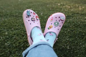 crocs